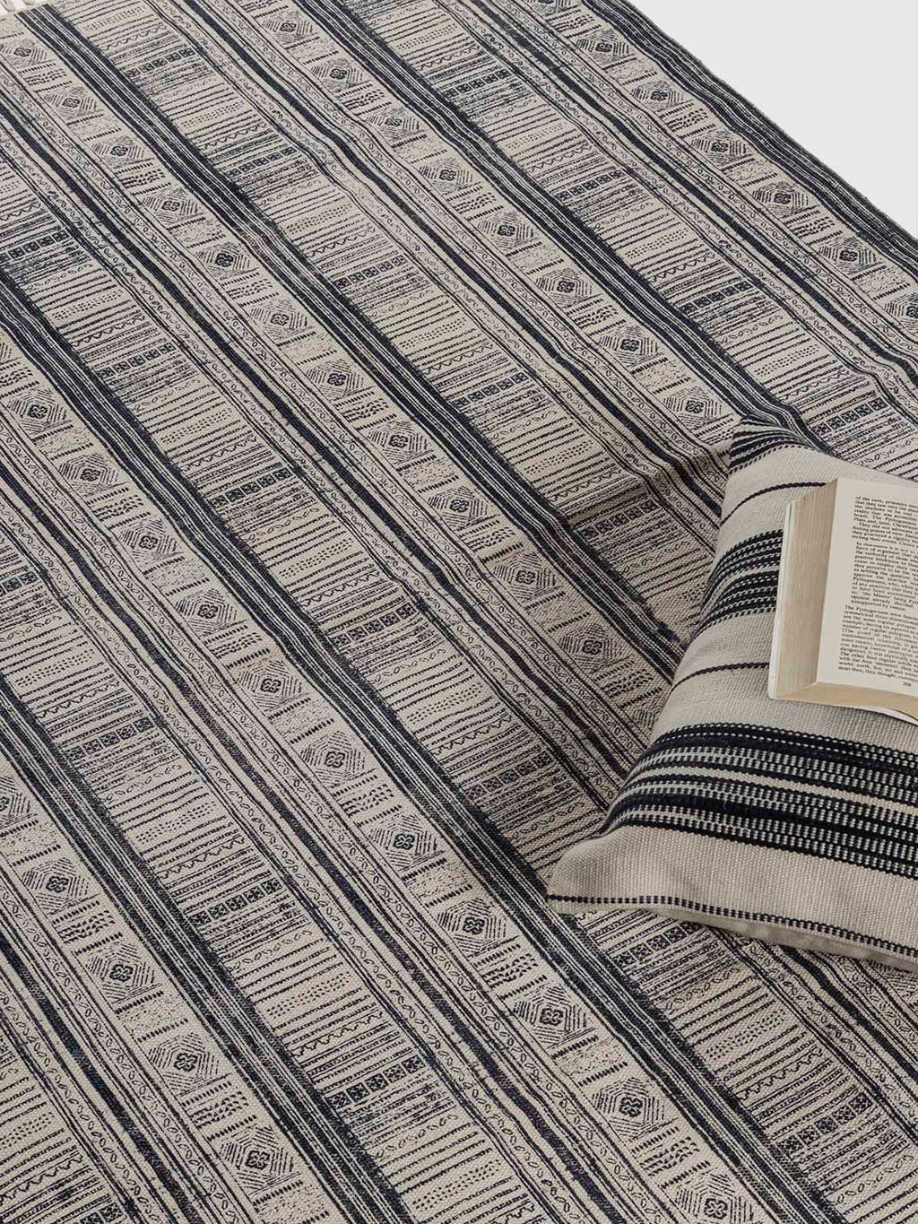Chabootra Cotton Printed Rug Contrast Living