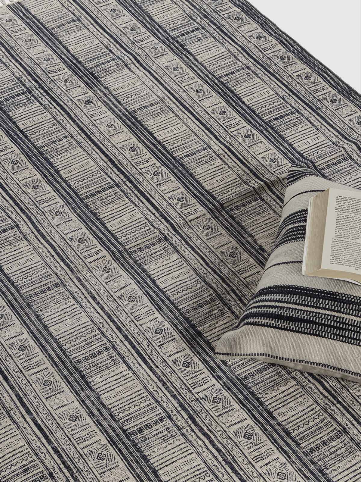 Chabootra Cotton Printed Rug Contrast Living