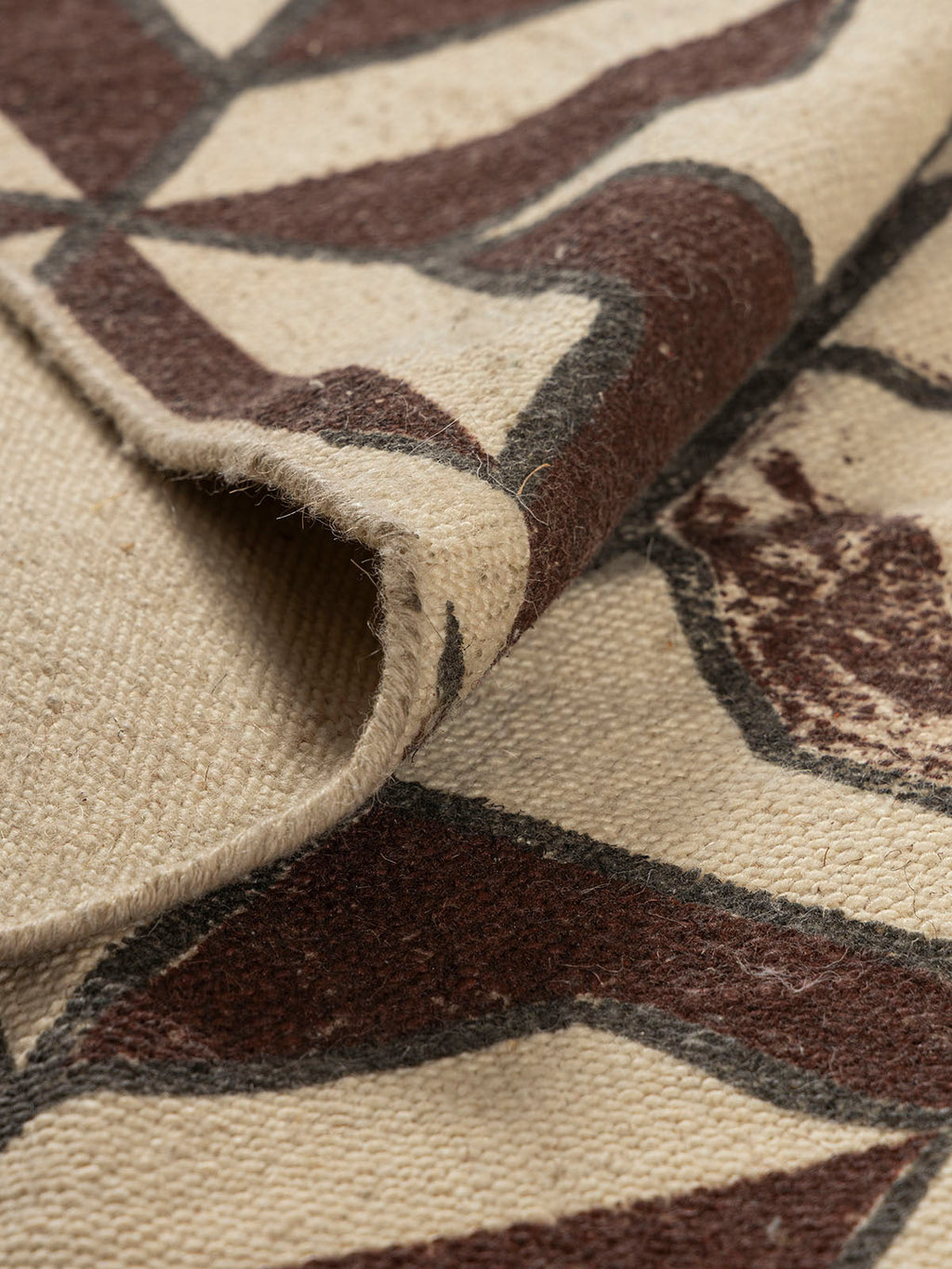 Kashida Wool Printed Rug Contrast Living