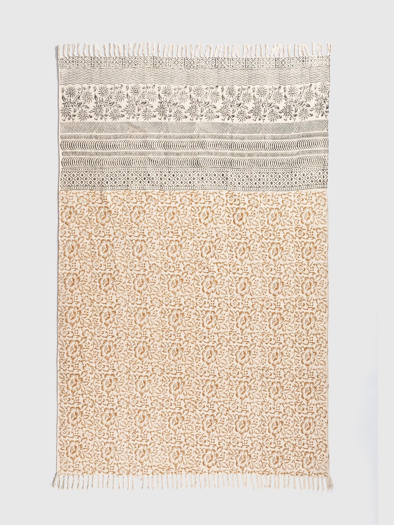 Sandstone Mist Printed Rug Contrast Living
