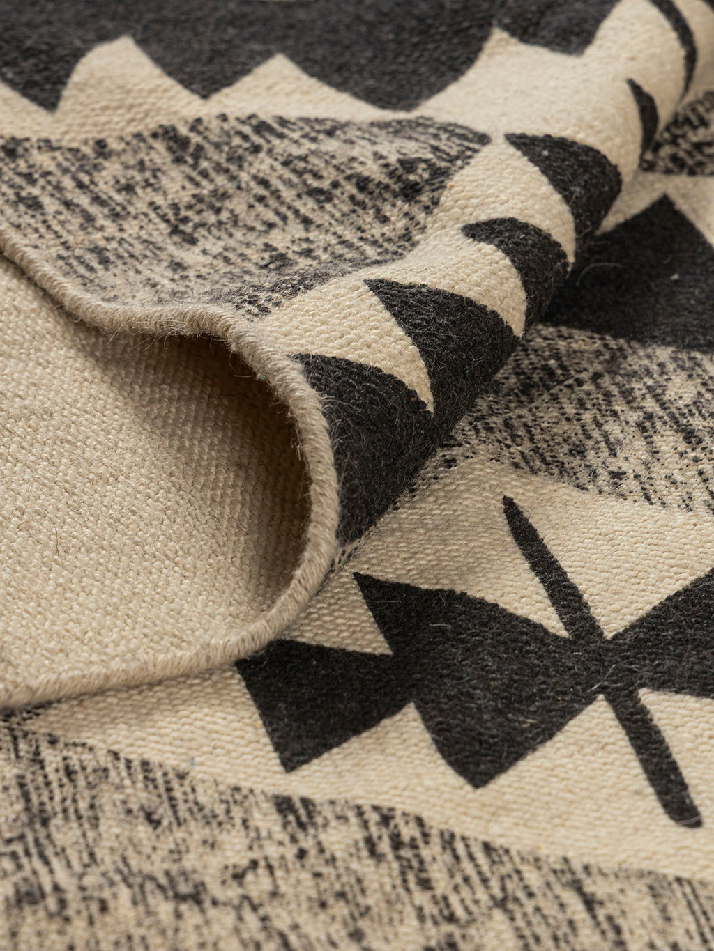 Naqqashi Wool Printed Rug Contrast Living