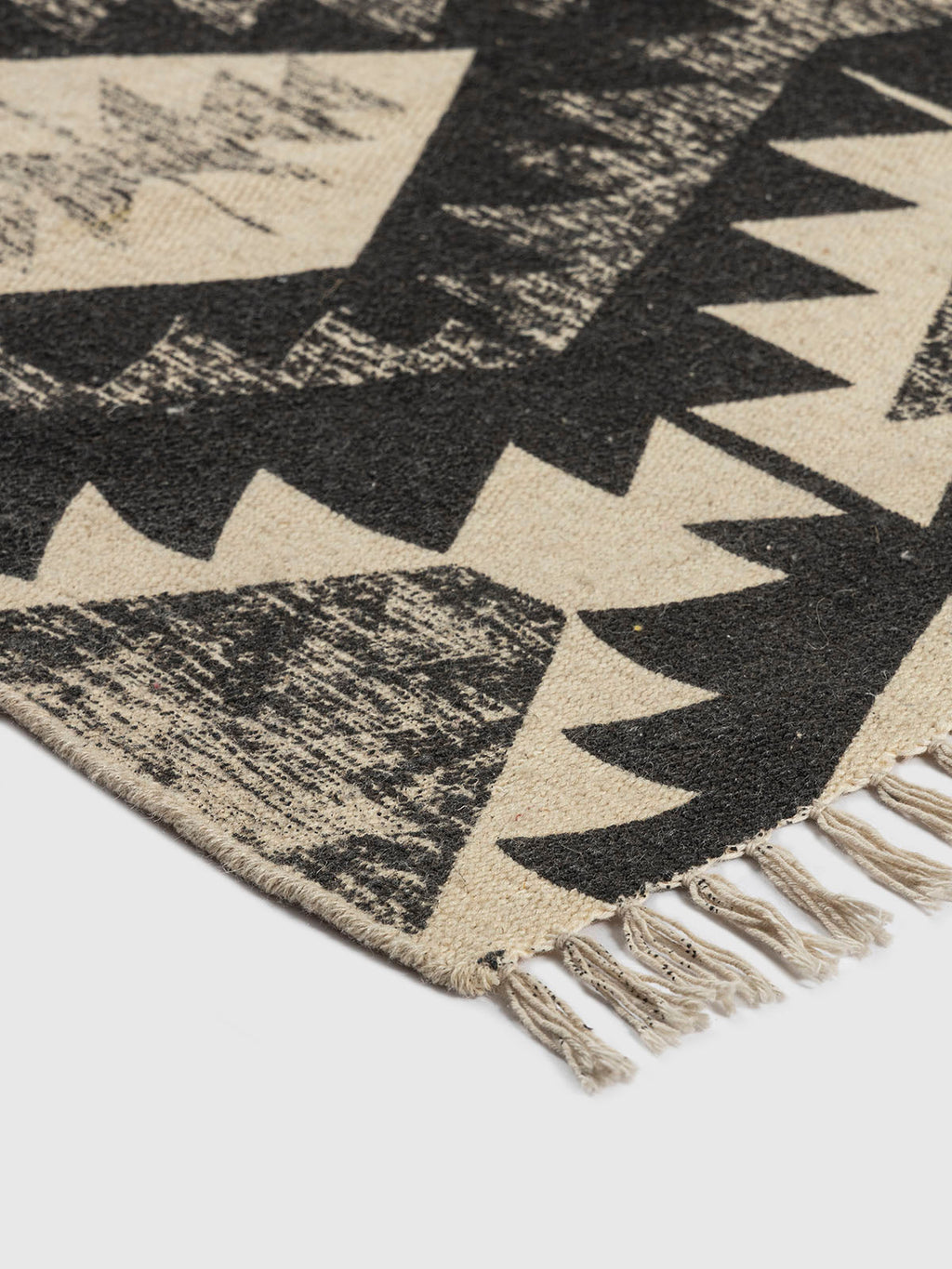 Naqqashi Wool Printed Rug Contrast Living
