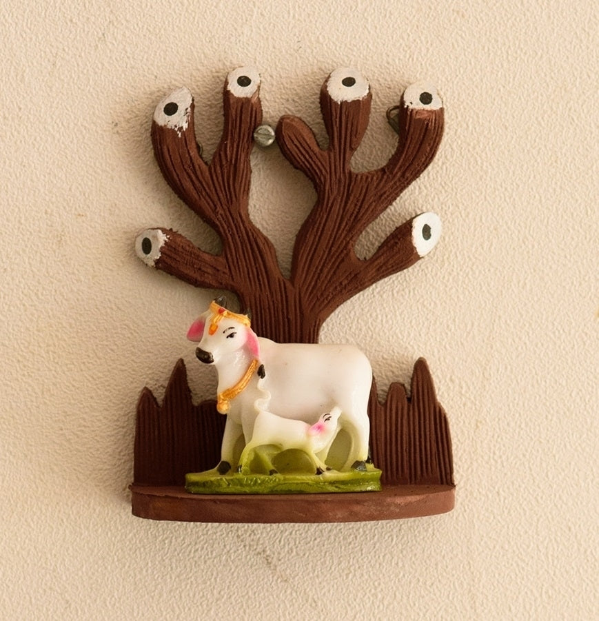 Polyresin Cow and Calf Under Wooden Tree Figurine Kafalo