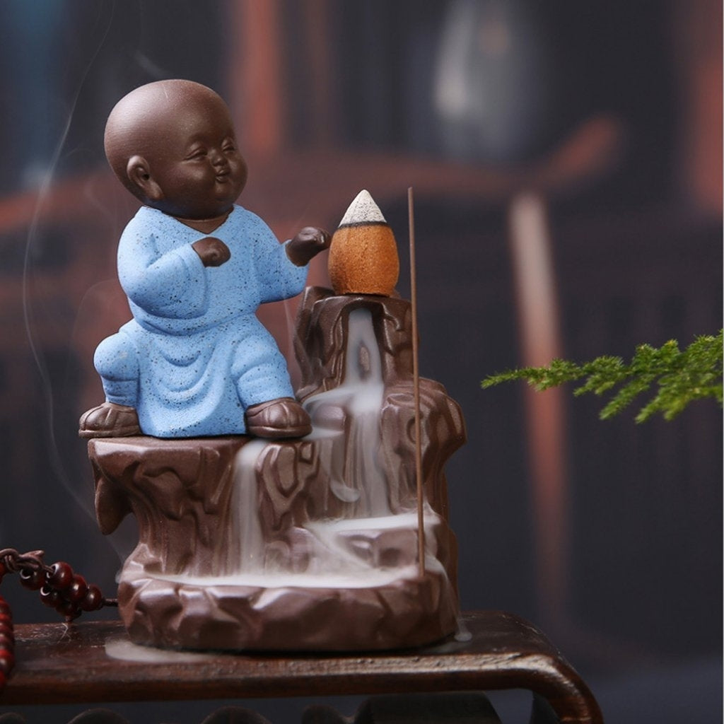 Karate Style Monk Buddha Idol Smoke Backflow Cone Incense Holder Decorative Showpiece With 10 Backflow Incense Cone Kafalo