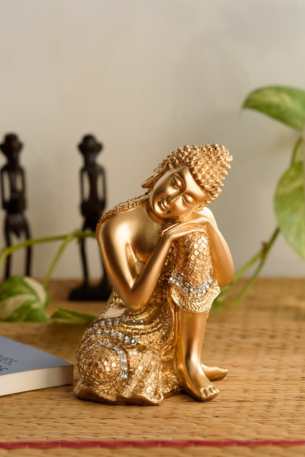 Polyresin Golden Resting Buddha on Knee Statue Kafalo