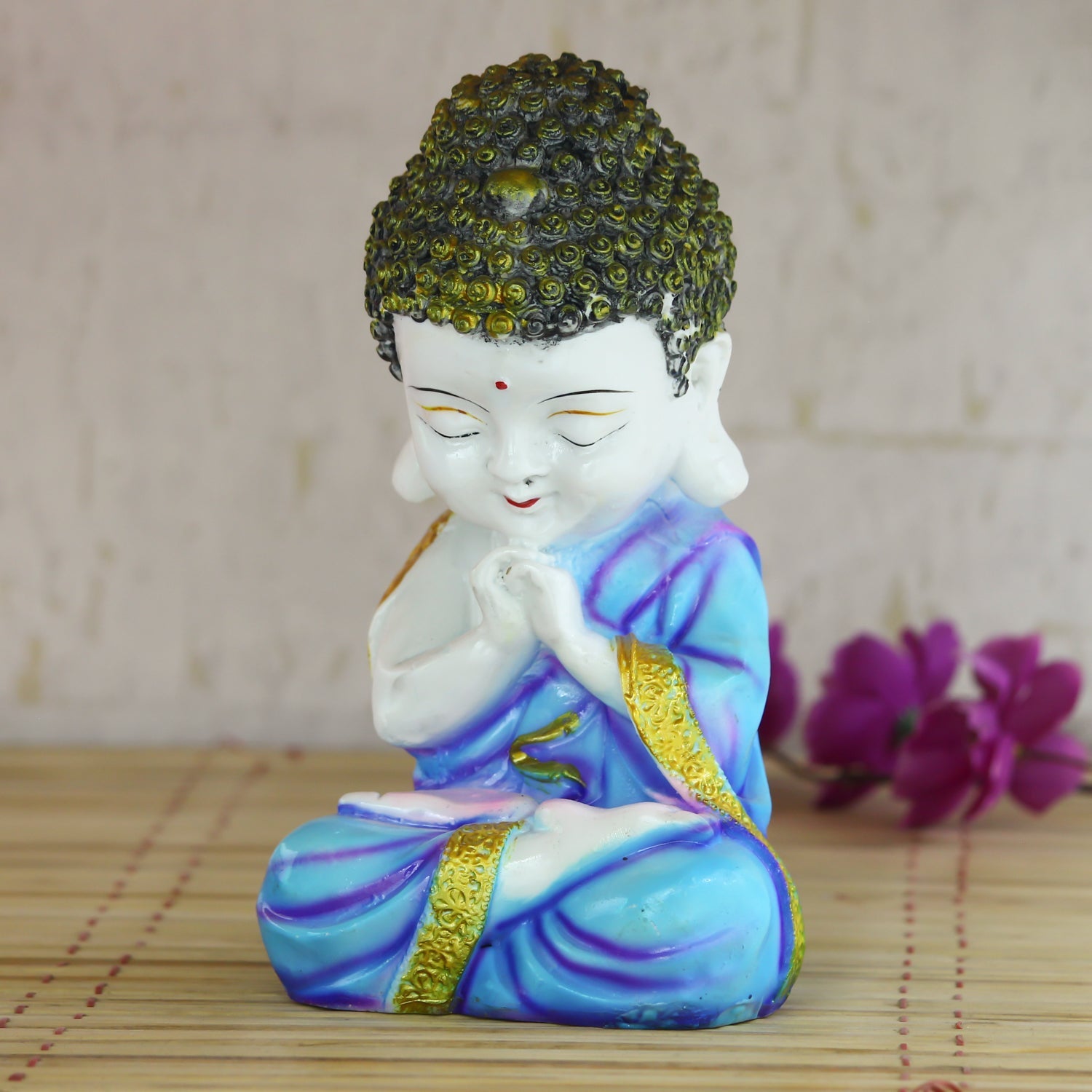 Praying Monk Buddha Statue Kafalo