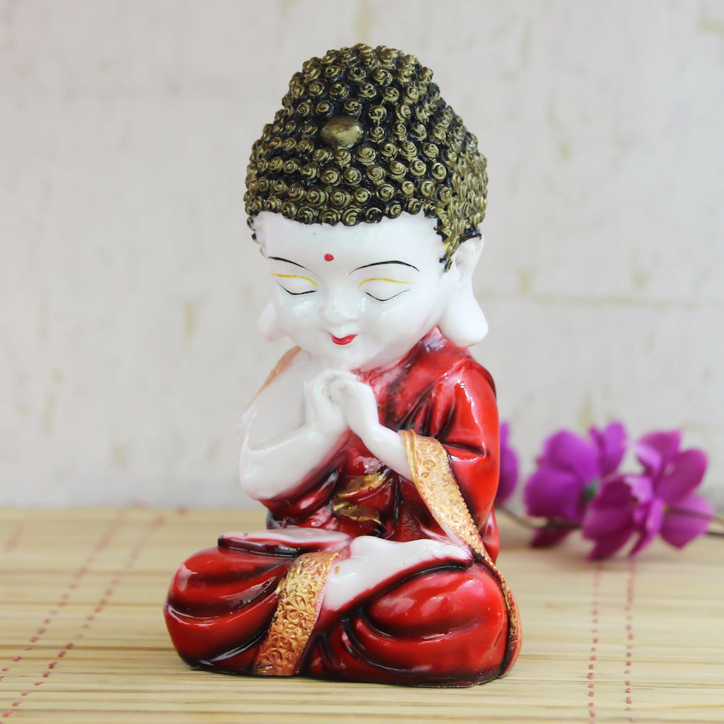 Polyresin Red and White Praying Monk Buddha Statue with Wooden Base, Fragranced Petals and Tealight Kafalo