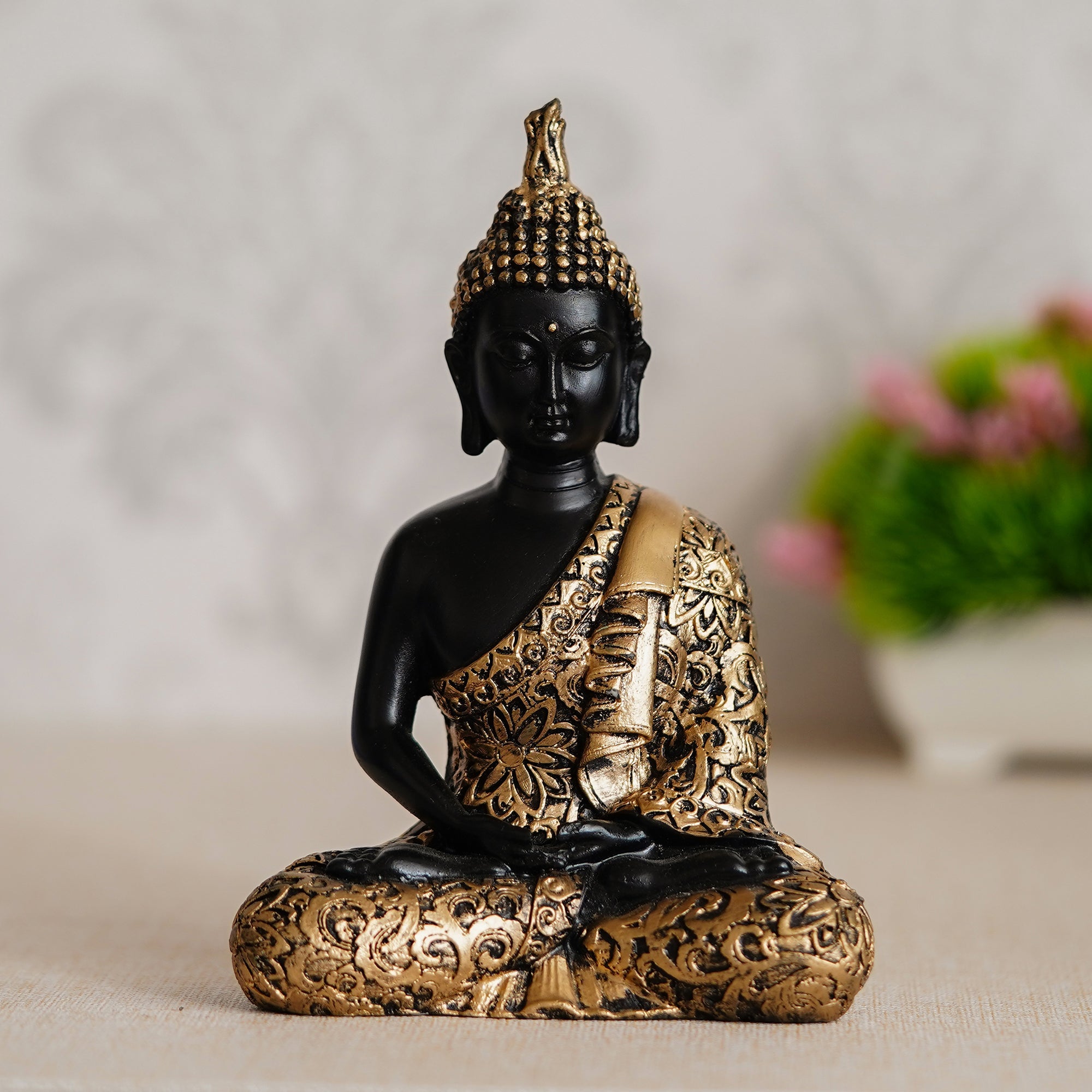 Polyresin Black and Golden Handcrafted Decorative Meditating Buddha Statue Kafalo