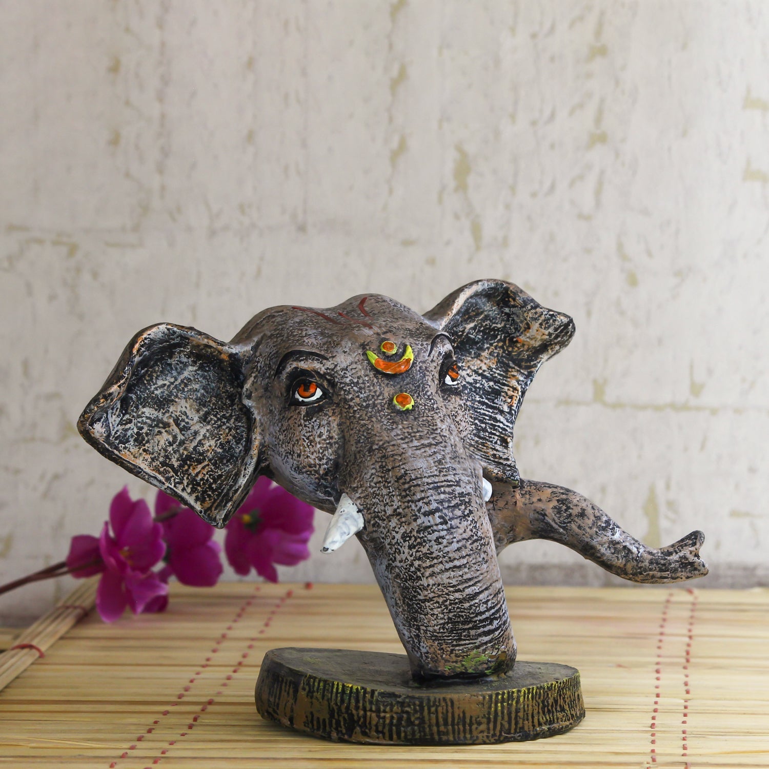 Decorative Lord Ganesha Showpiece Kafalo