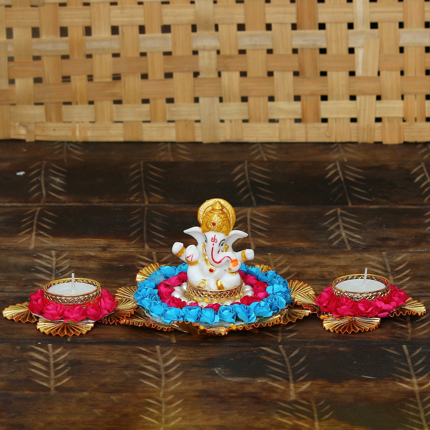 Lord Ganesha Idol On Decorative Plate With 2 Tea Light Holders Kafalo