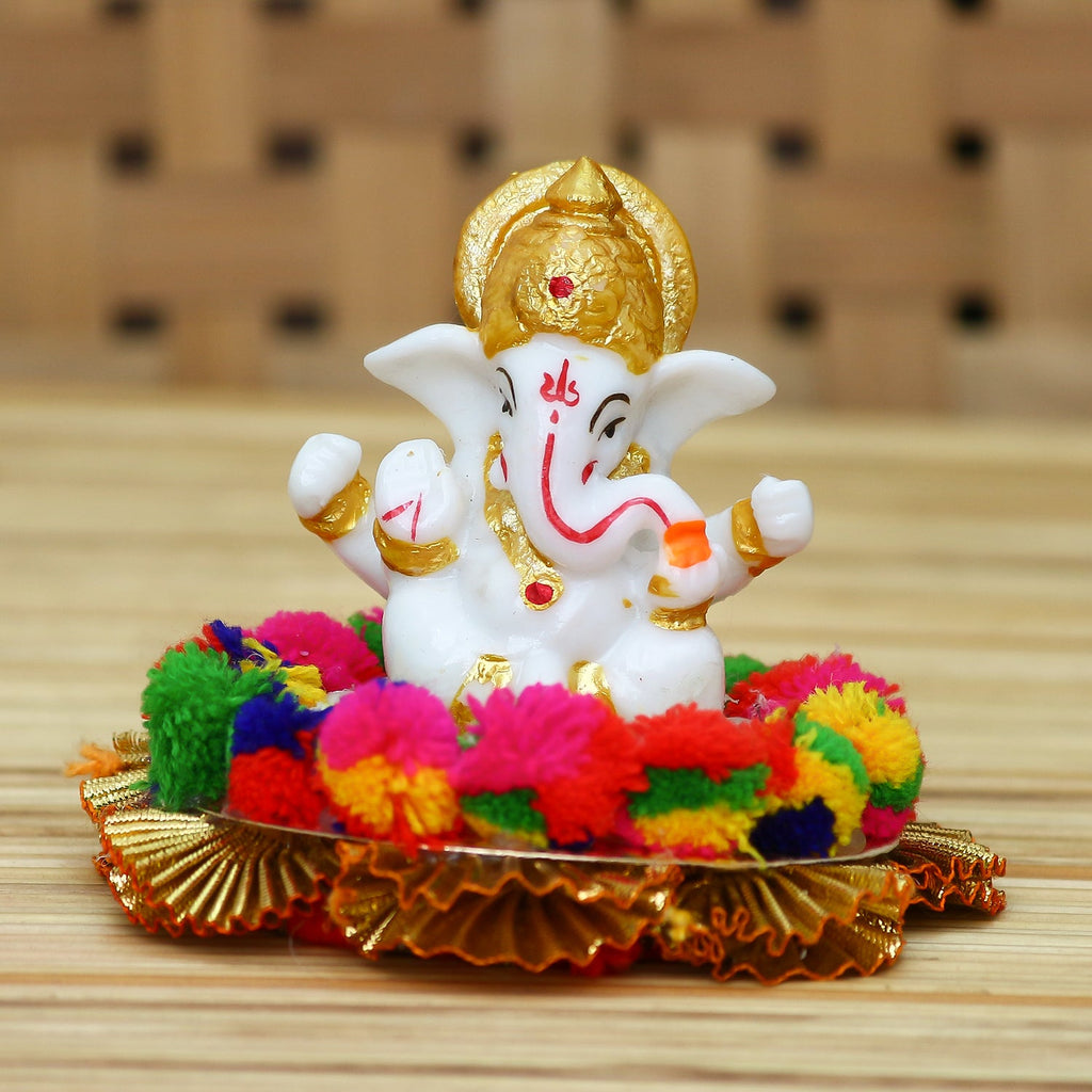 Lord Ganesha Idol On Decorative Handicrafted Plate For Home And Car Dashboard Kafalo