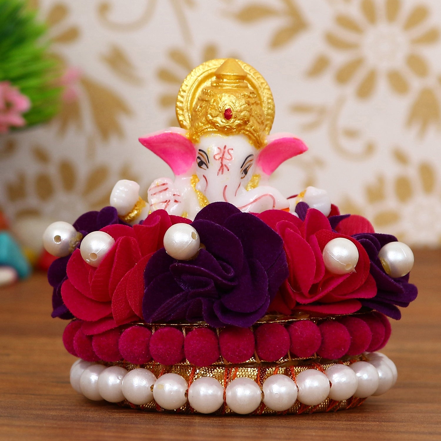 Lord Ganesha Idol On Decorative Handcrafted Red And Purple Flowers Plate Kafalo