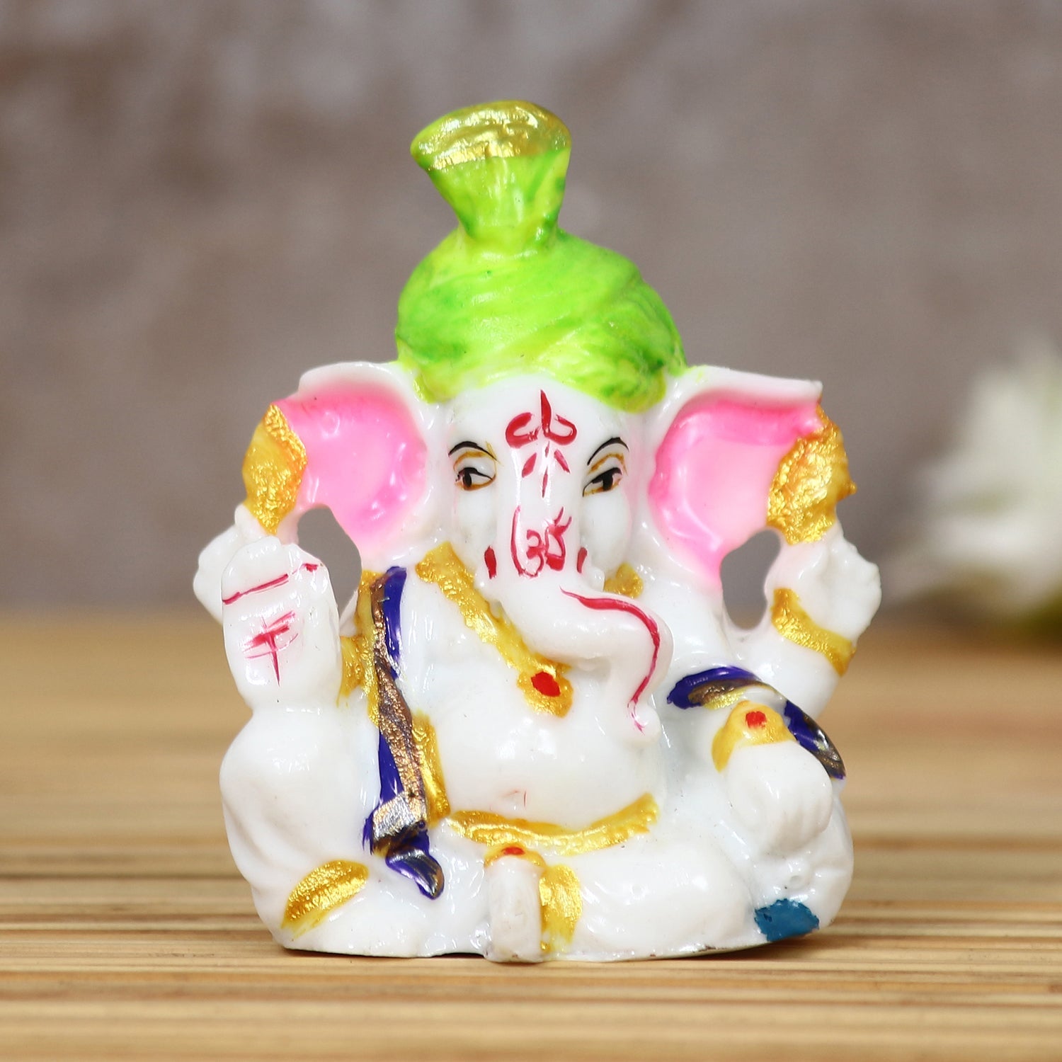Decorative Lord Ganesha Idol For Car Dashboard, Home Temple, And Office Desks Kafalo