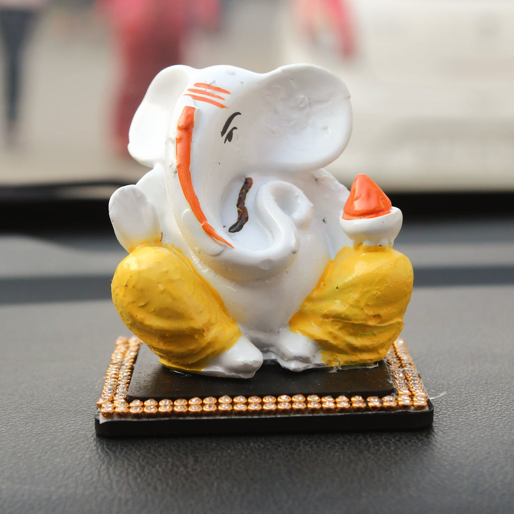 Decorative Lord Ganesha Idol For Car Dashboard, Home Temple, And Office Desks Kafalo