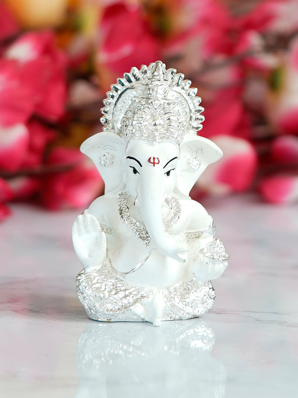 Silver Plated White Polyresin Ganesha Idol for Home, Temple, Office and Car Dashboard Kafalo