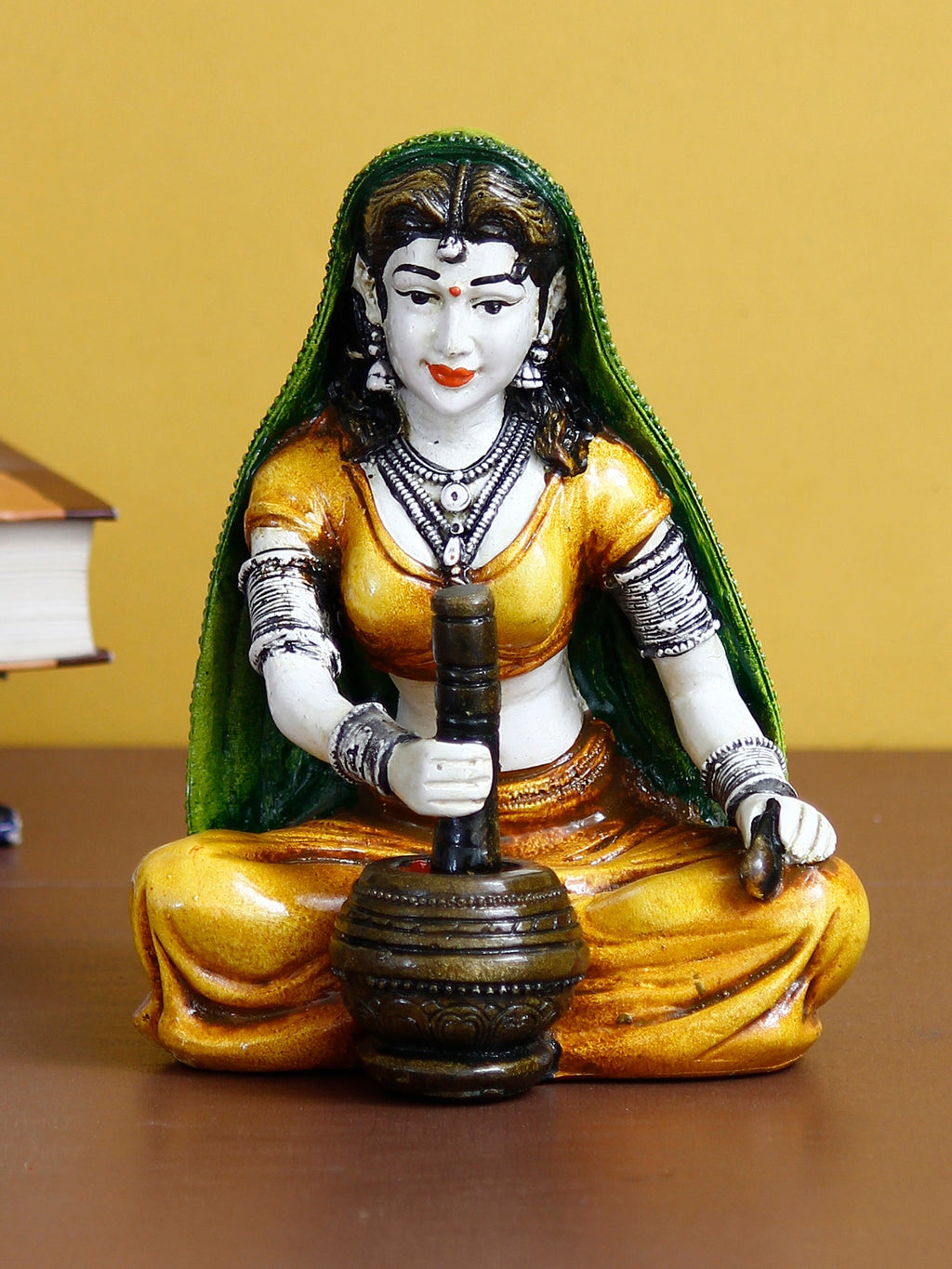 Polyresin Rajasthani Women Statue Grinding Chilli Decorative Human Figurines Home Decor Showpiece Kafalo