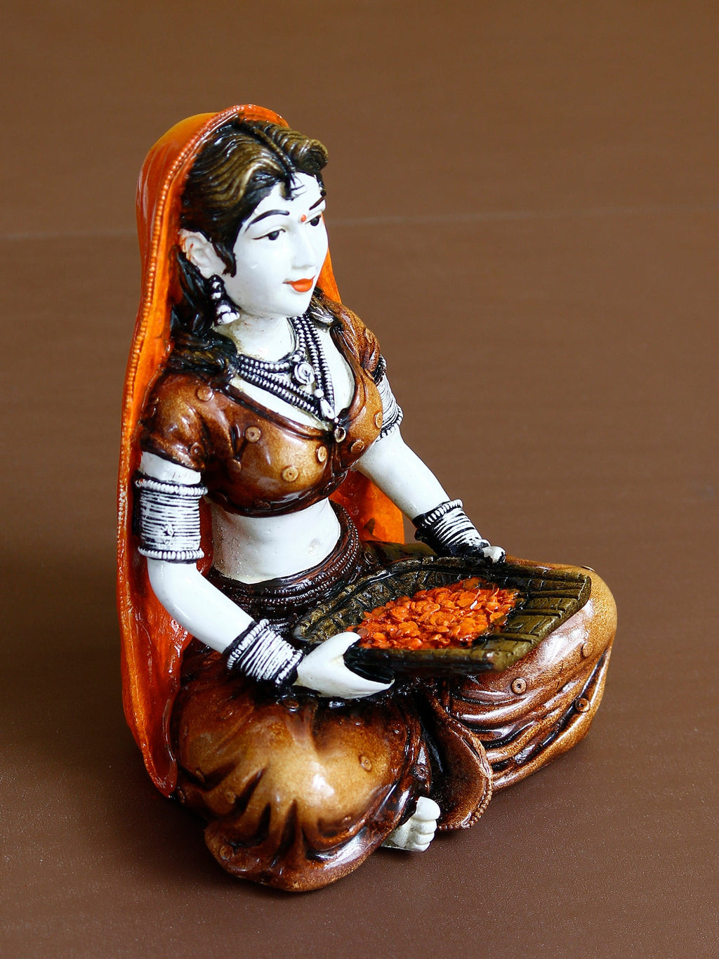 Polyresin Rajasthani Women Cleaning Grains Using Traditional Techniques Human Figurine Decorative Showpiece Kafalo