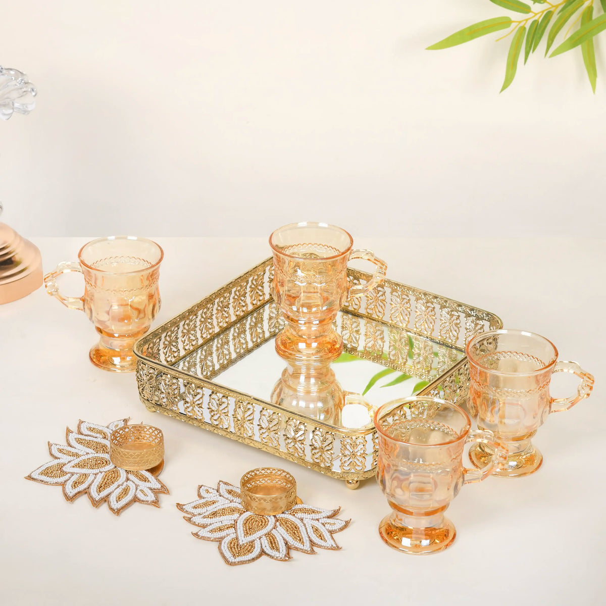 Golden Glass Gift Hamper Set of 4 Nestasia