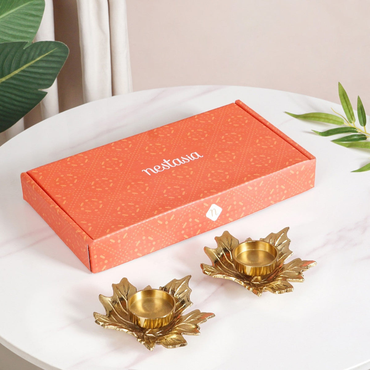 Maple Glow Aluminium Tealight Holder Set Of 2 In Festive Gift Box Nestasia