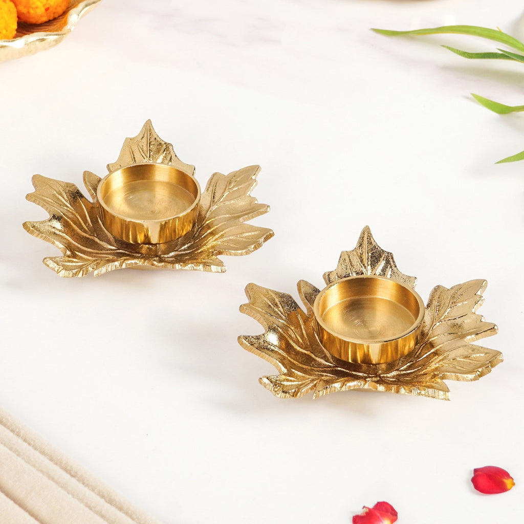 Maple Glow Aluminium Tealight Holder Set Of 2 In Festive Gift Box Nestasia
