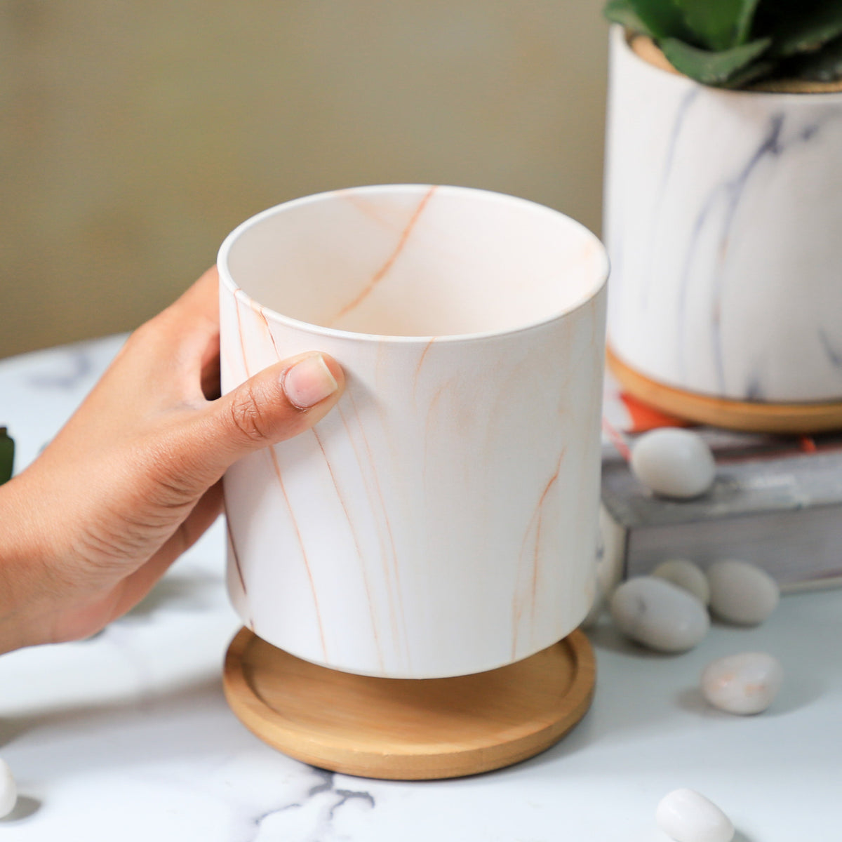 Marble Planter Nestasia