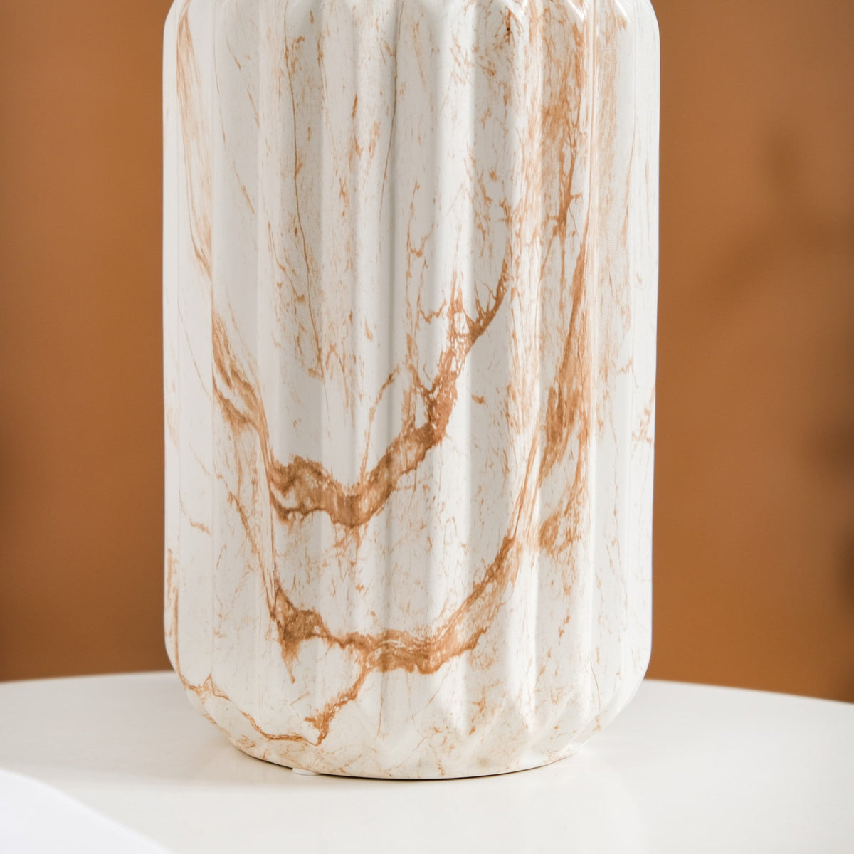 Marbled Chic Ceramic Vase Nestasia