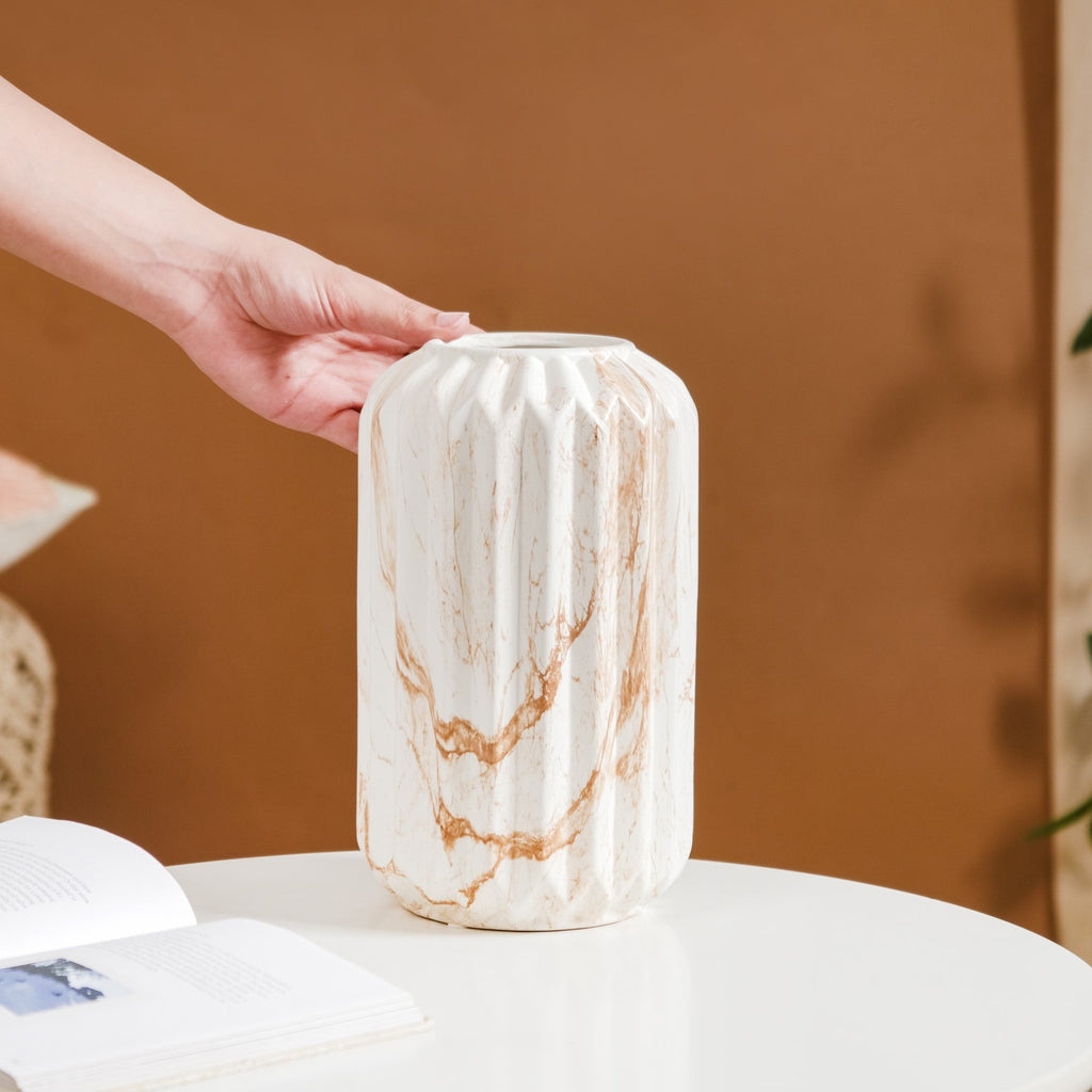 Marbled Chic Ceramic Vase Nestasia