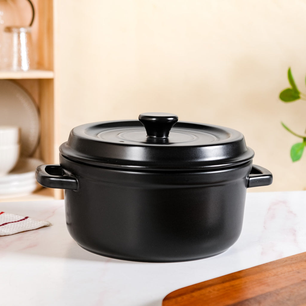 Matte Black Ceramic Cocotte Cooking Pot 4200ml Nestasia
