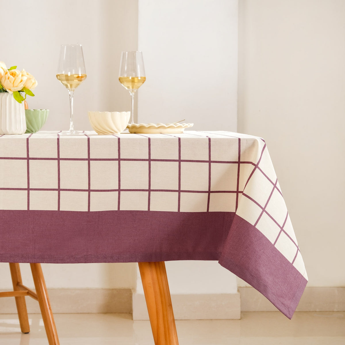 Dusty Mauve Cotton 8 Seater Water Resistant Tablecloth 274x152cm Nestasia
