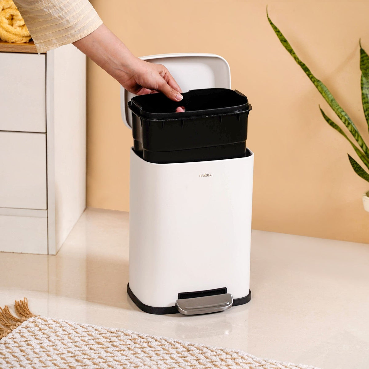 Dustro Metal Pedal Dustbin White 5000ml Nestasia