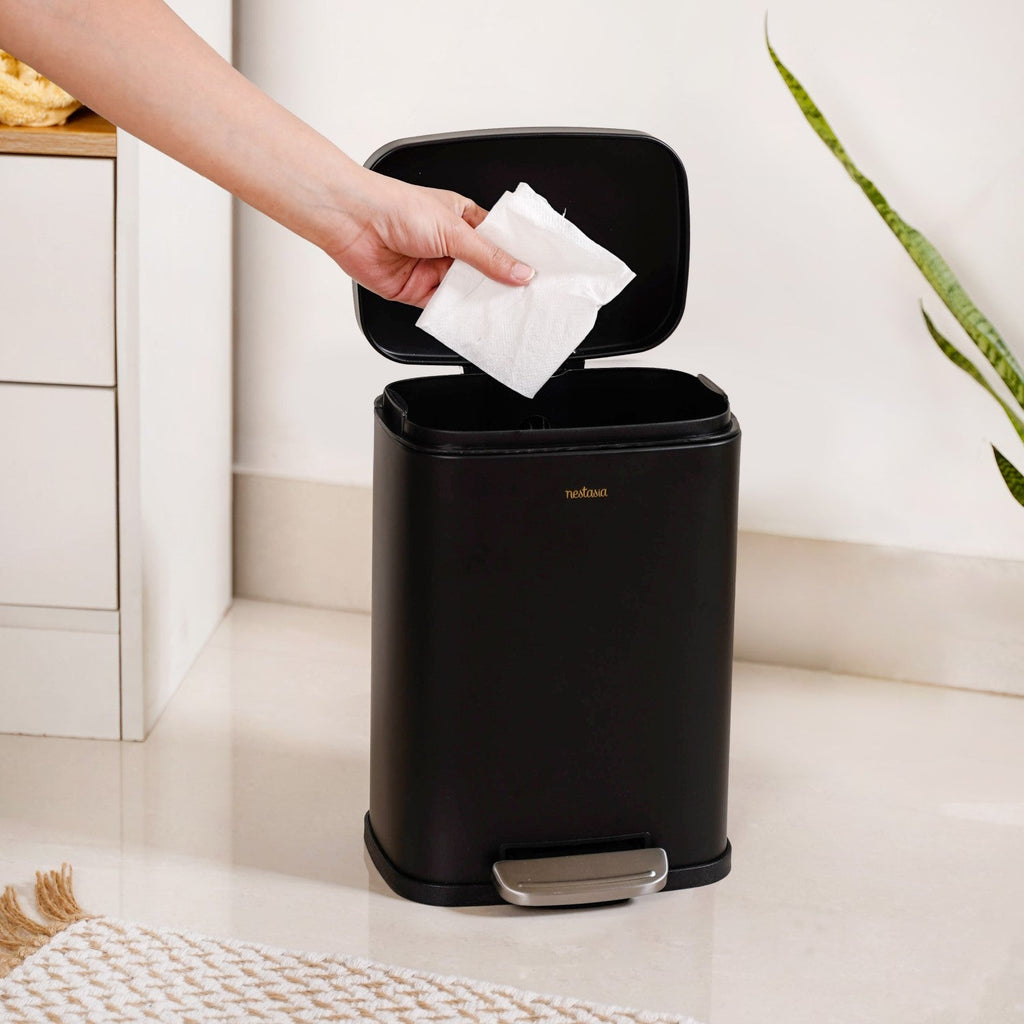 Dustro Metal Pedal Dustbin Black 5000ml Nestasia