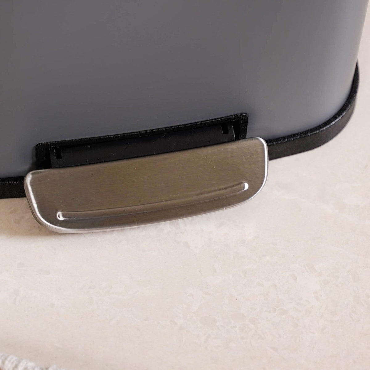 Dustro Metal Pedal Dustbin Grey 5000ml Nestasia