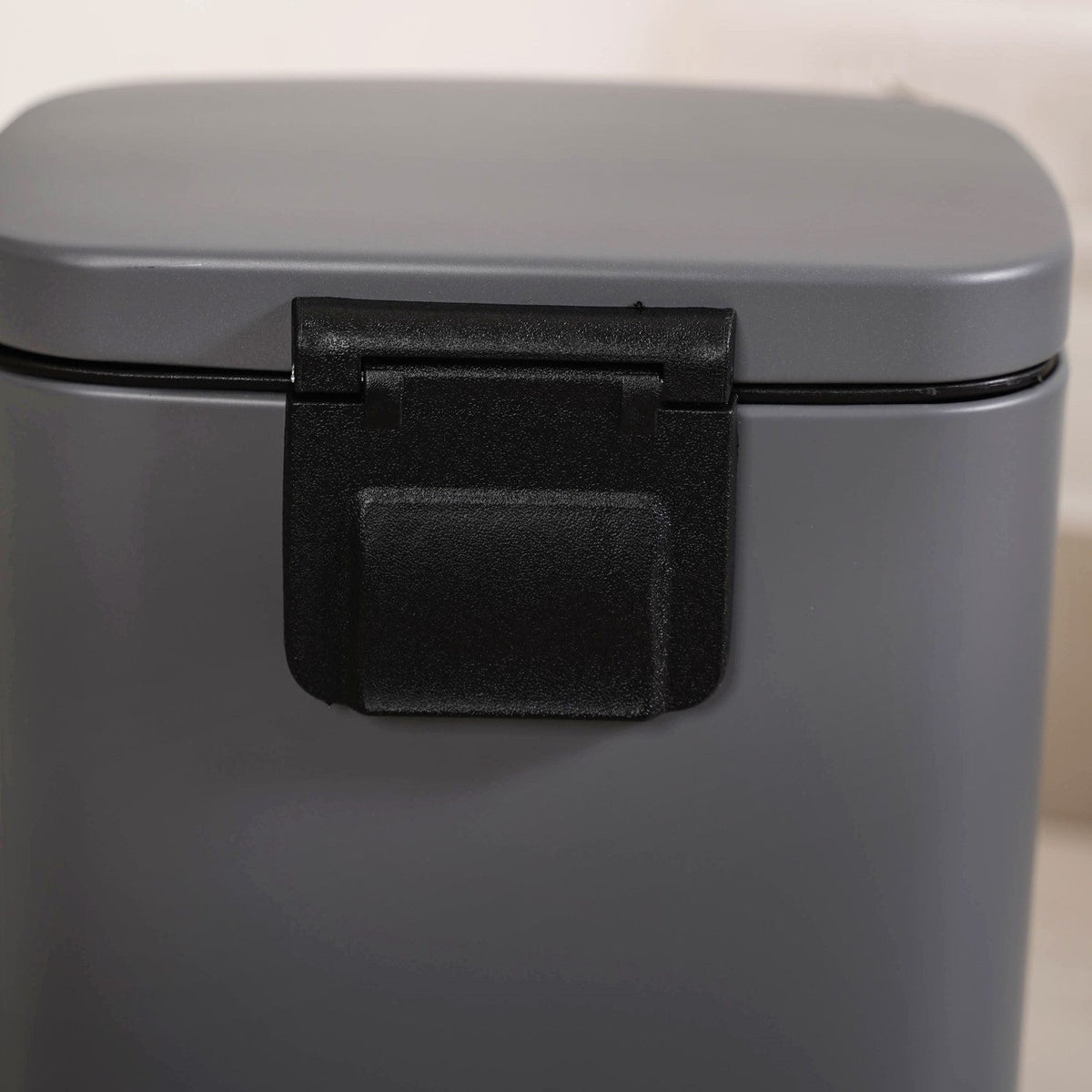 Dustro Metal Pedal Dustbin Grey 5000ml Nestasia