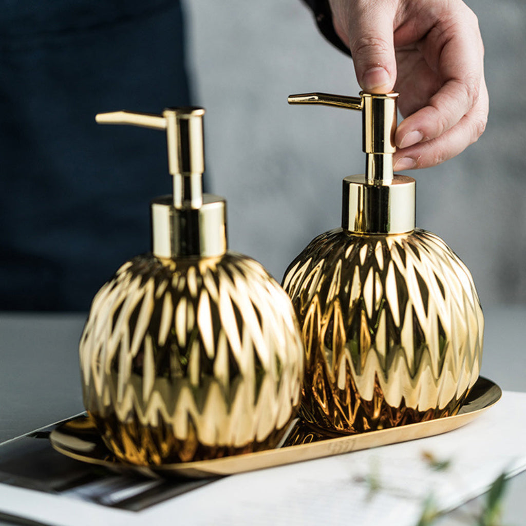 Metallic Soap Dispenser Nestasia