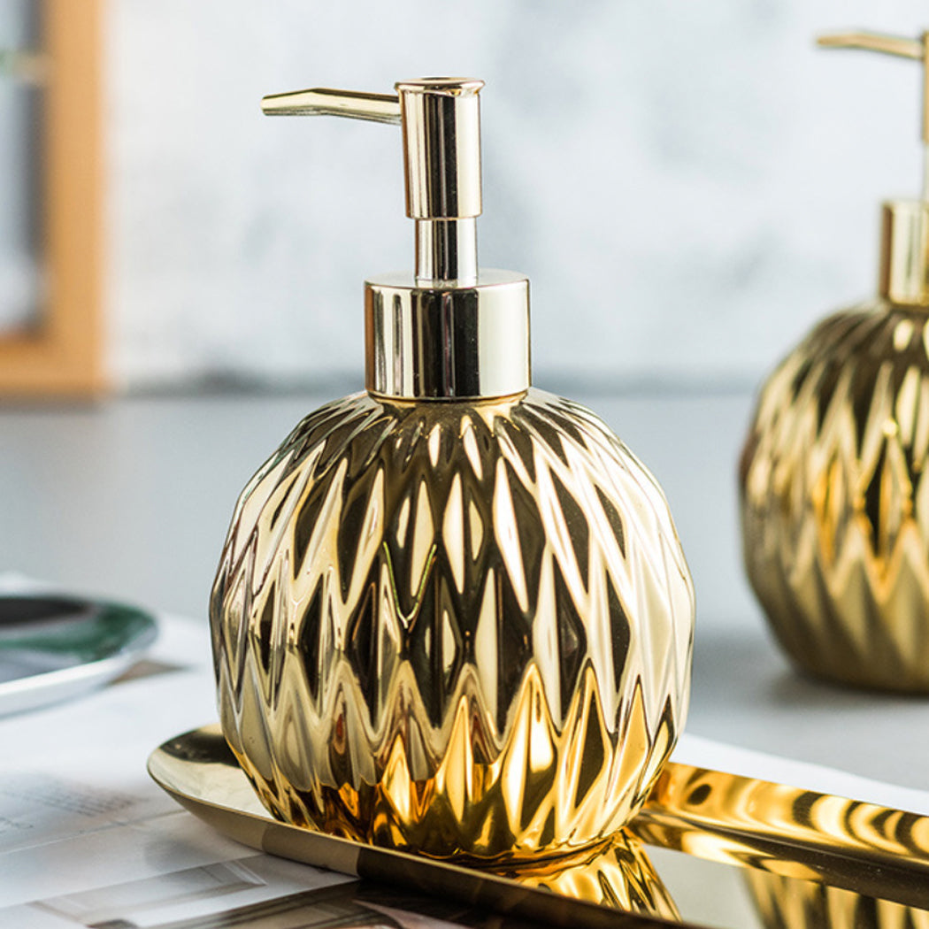 Metallic Soap Dispenser Nestasia