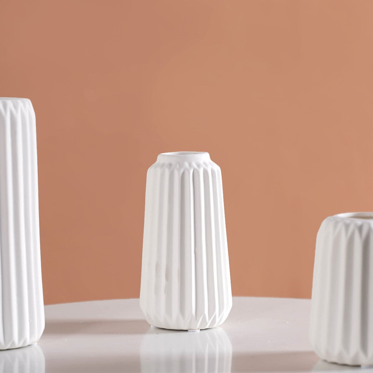 Minimalist Matte White Flower Vase Set Of 3 Nestasia