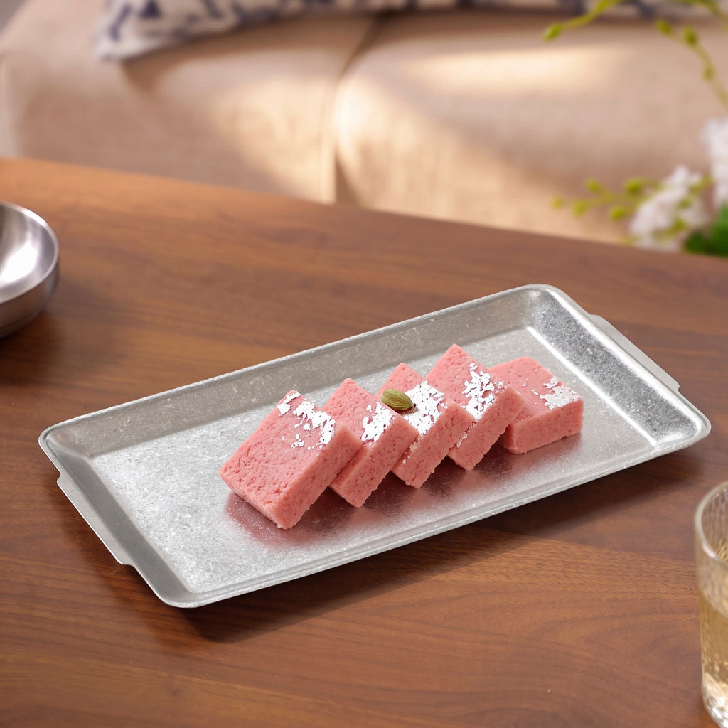 Minimalist Stainless Steel Tray Large 32x16cm Nestasia
