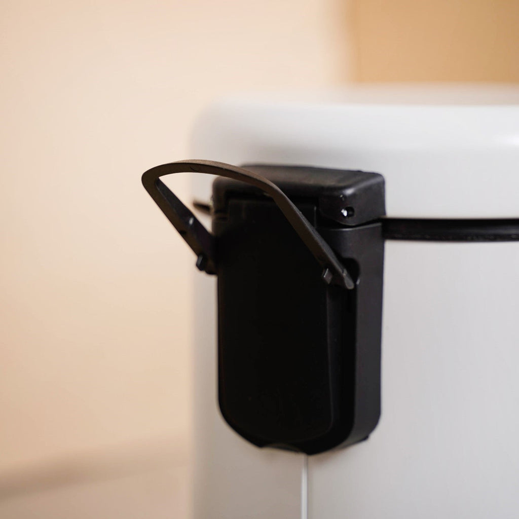 Clean Curve White Metal Dustbin With Removable Bucket 7000ml Nestasia