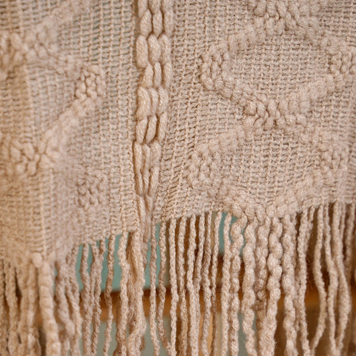 Mocha Mousse Throw Nestasia