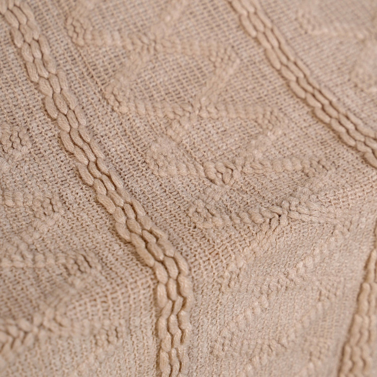 Mocha Mousse Throw Nestasia