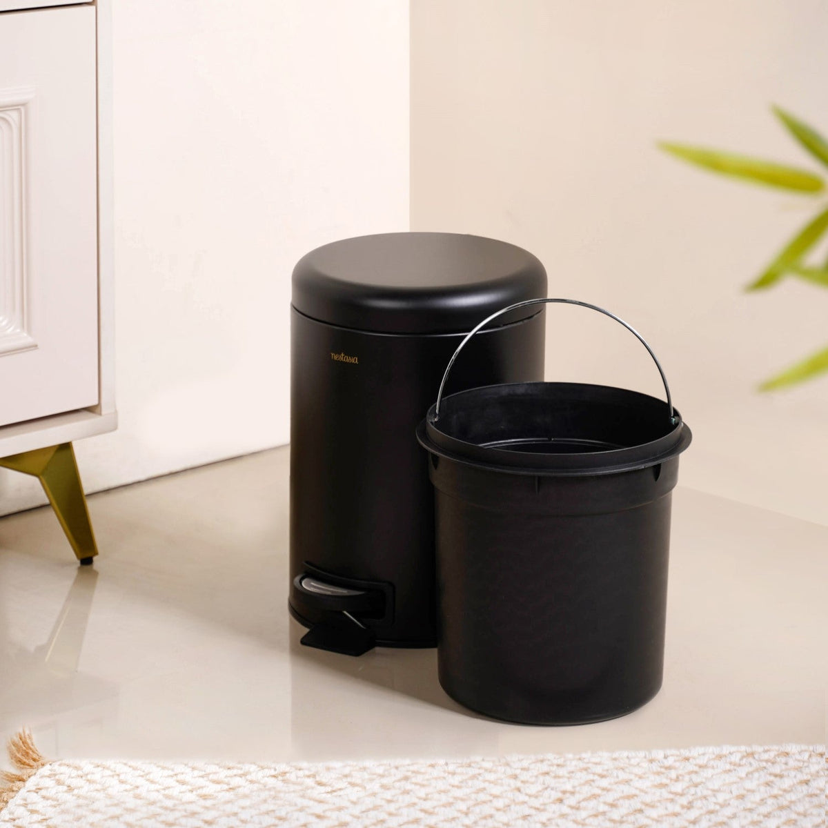 Clean Curve Metal Dustbin With Removable Bucket Black 5000ml Nestasia