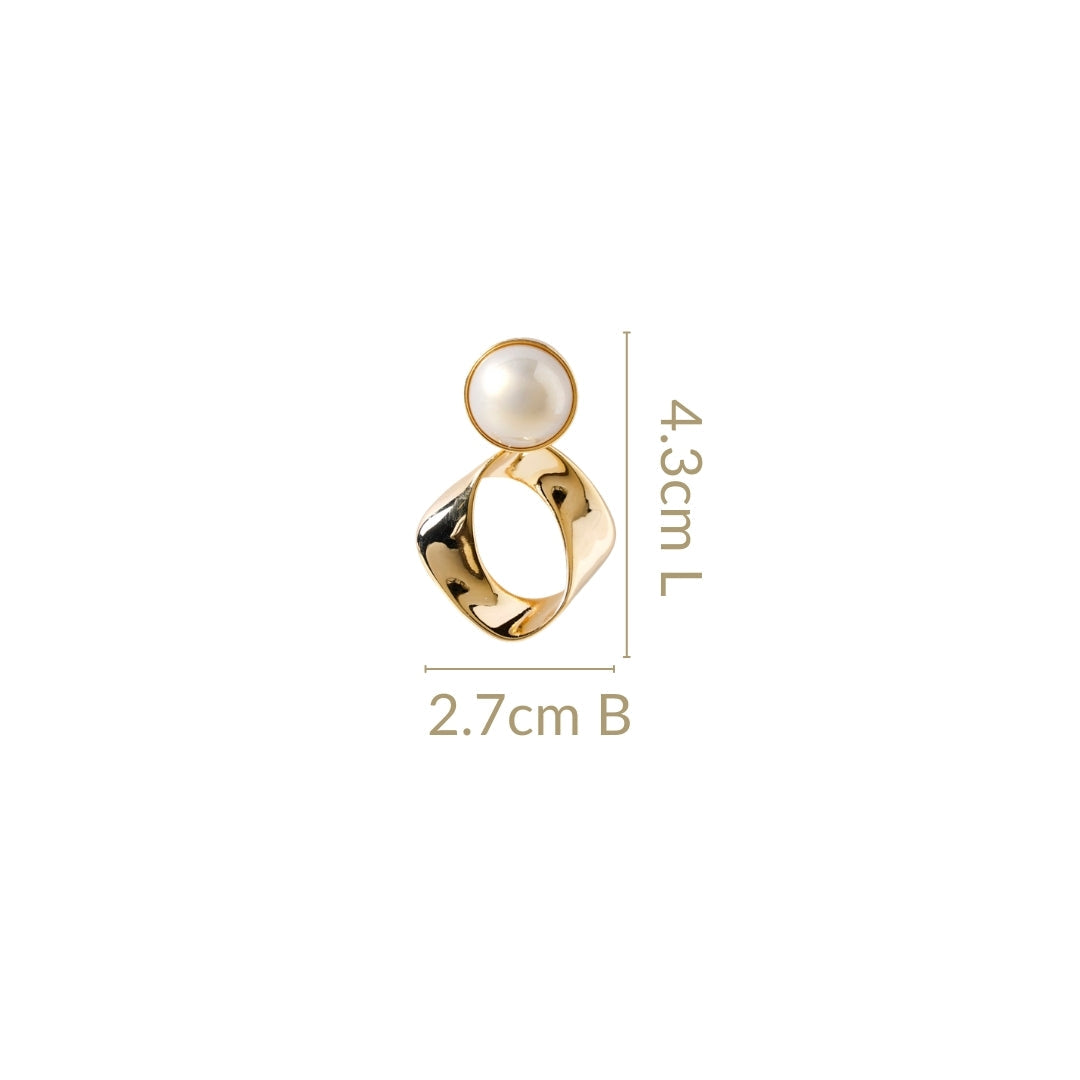 Modern Twist Dangle Earrings White Nestasia