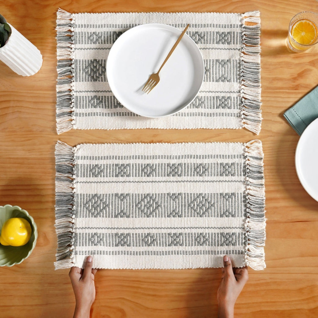 MonoLoom Fringed Cotton Placemat Set Of 6 Nestasia
