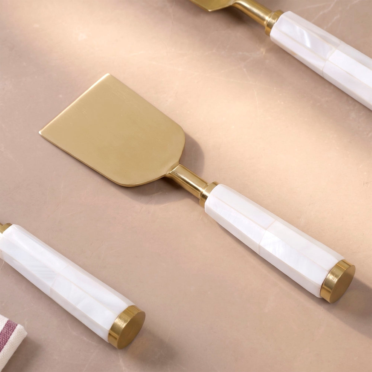 Mother Of Pearl Cheese Knife Set Of 3 Nestasia