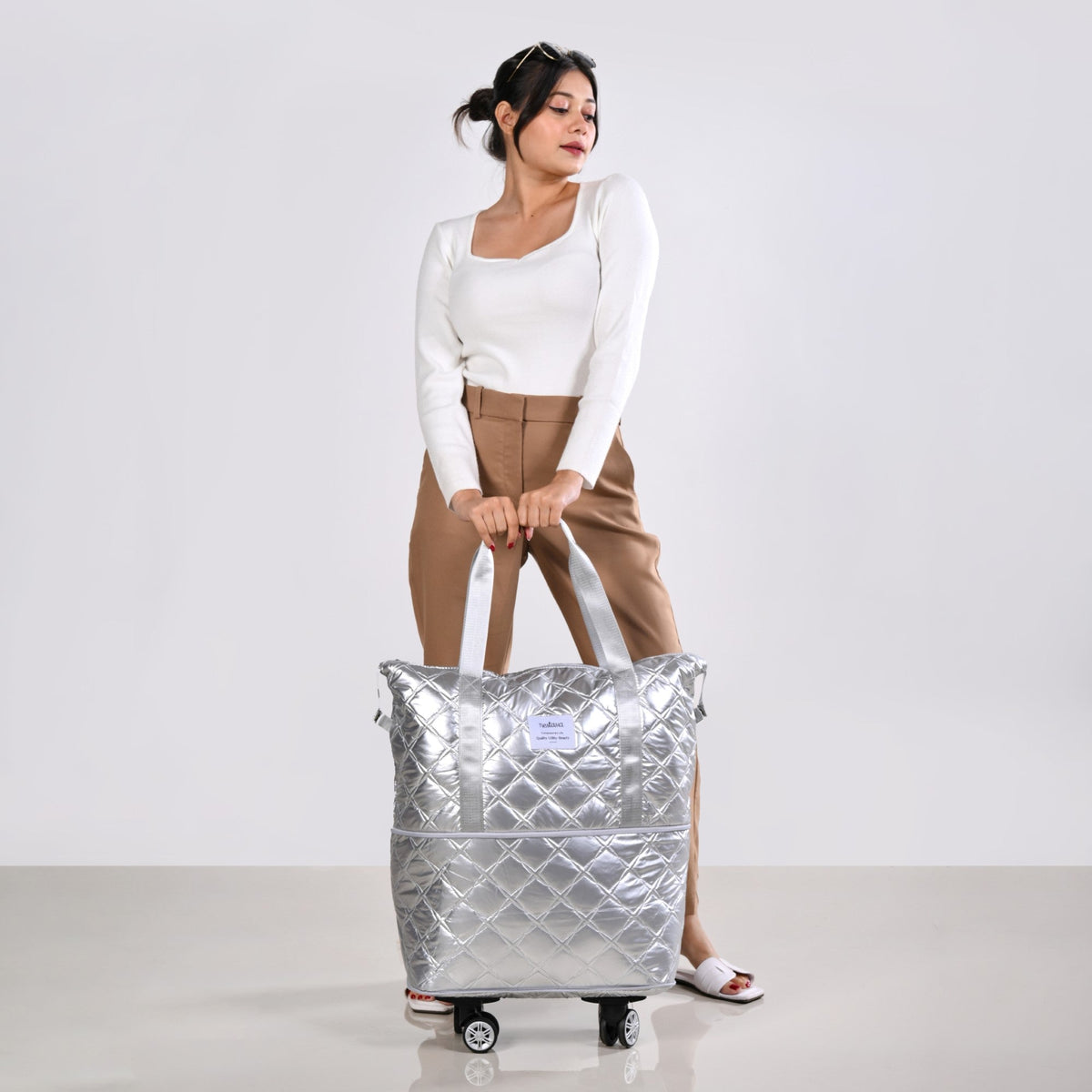 Movo Expandable Travel Bag With Removable Wheels Silver Nestasia