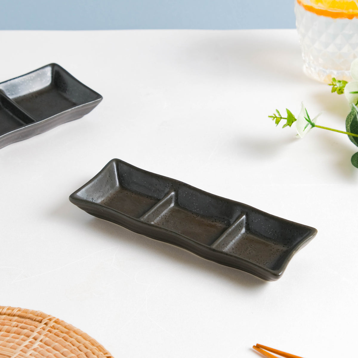 Ebony Black 3 Section Dip Plate Nestasia