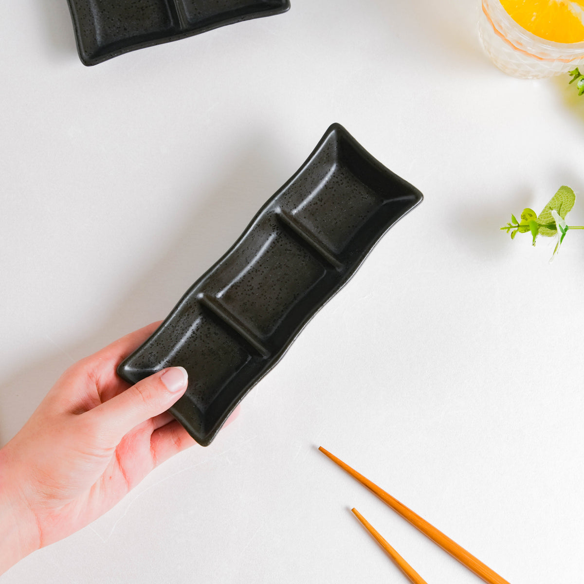 Ebony Black 3 Section Dip Plate Nestasia