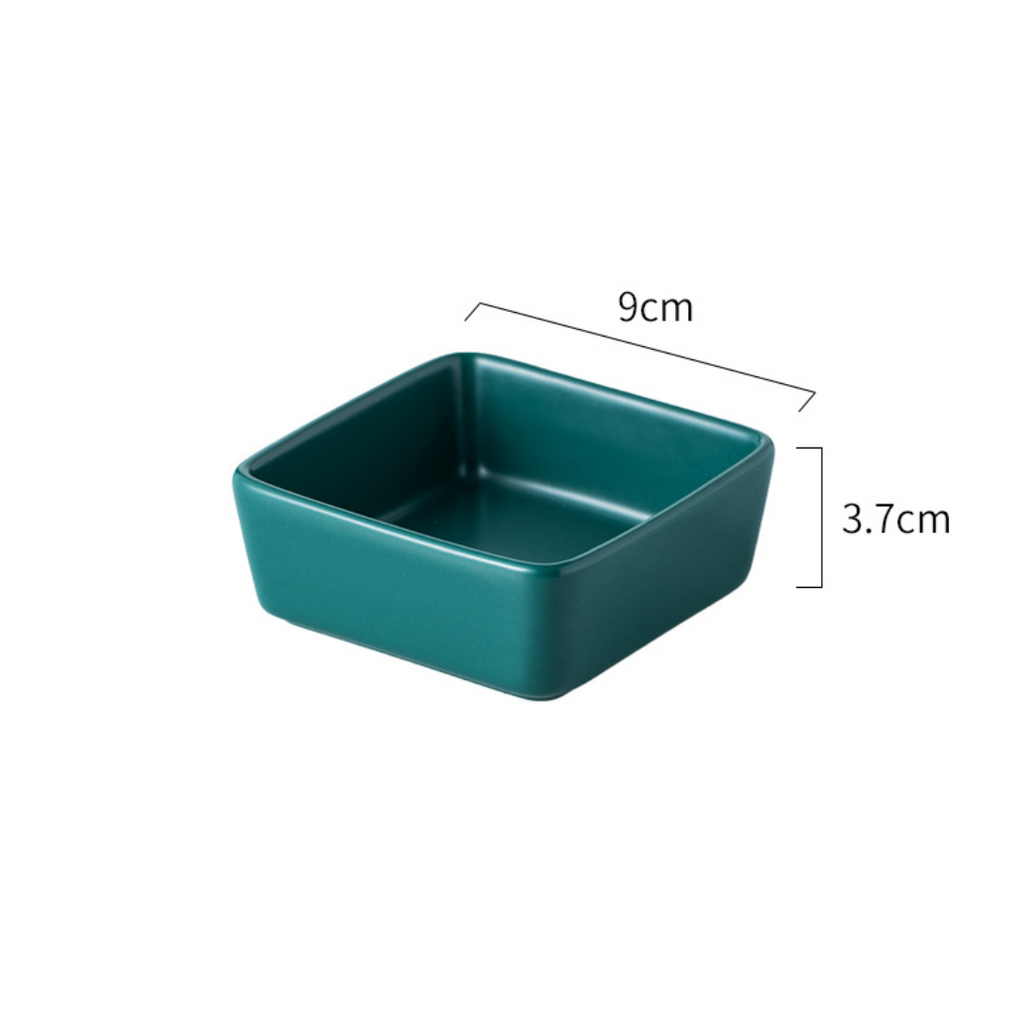 Square Bowls and Wooden Trays Nestasia