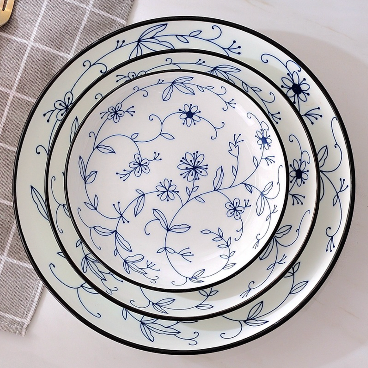Blue and White Floral Snack Plate Nestasia