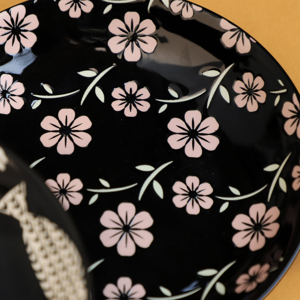 Natura Plates Black Nestasia